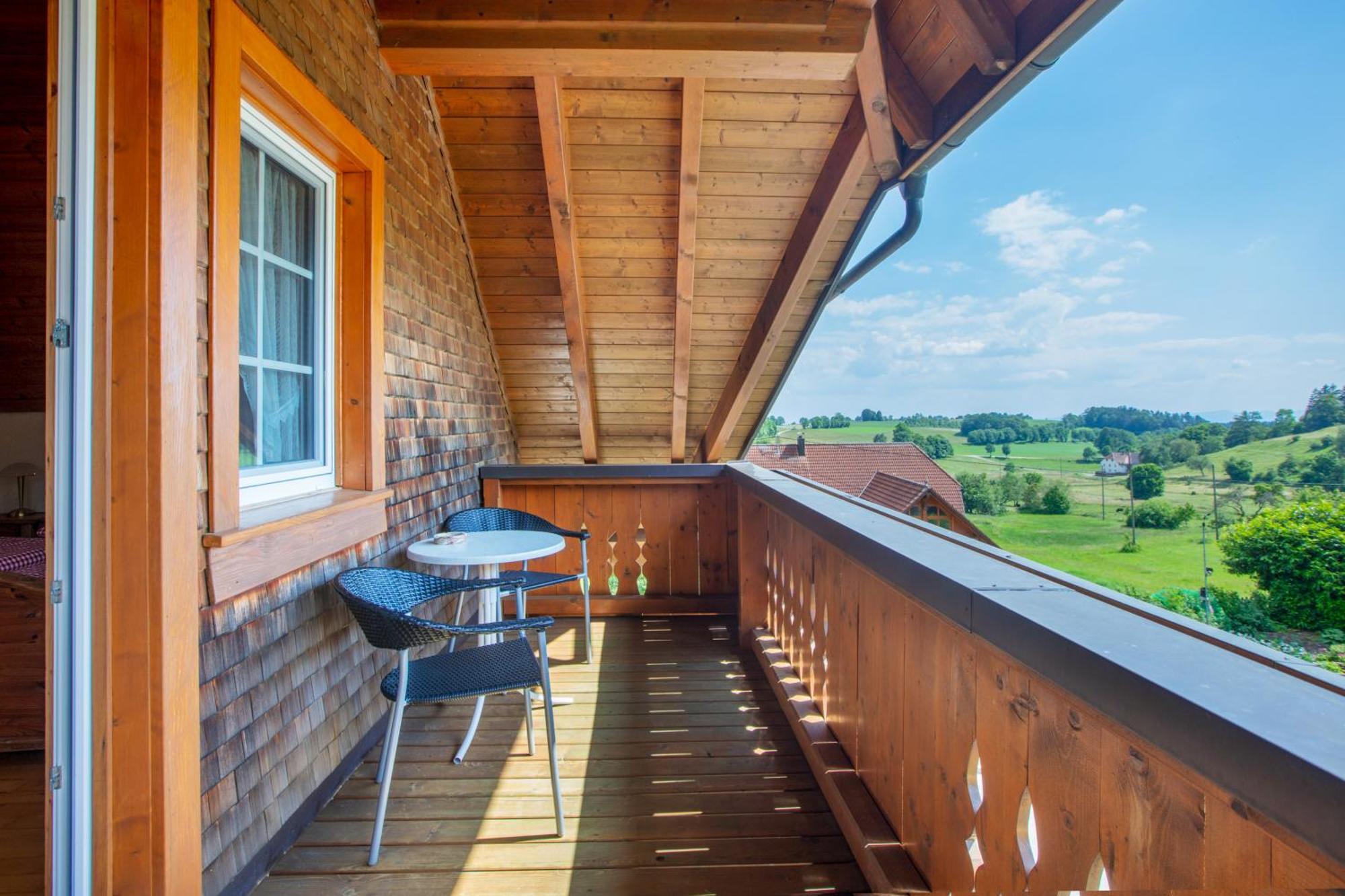 Haus Schlageter Apartment Dachsberg im Schwarzwald ภายนอก รูปภาพ
