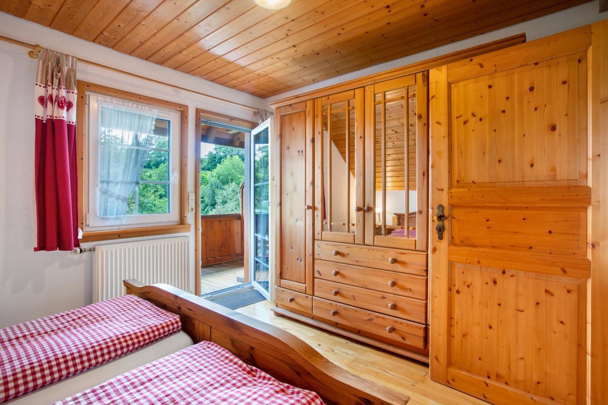 Haus Schlageter Apartment Dachsberg im Schwarzwald ภายนอก รูปภาพ